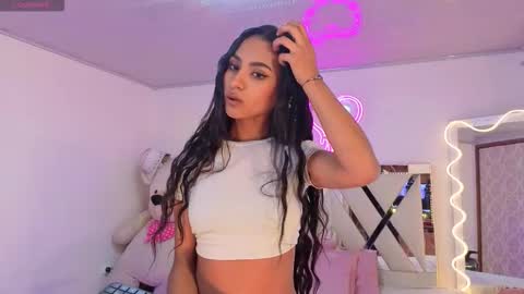 Jazmin  online show from November 21, 11:52 am