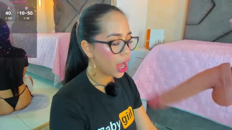 Jasmine  online show from April 5, 7:22 pm