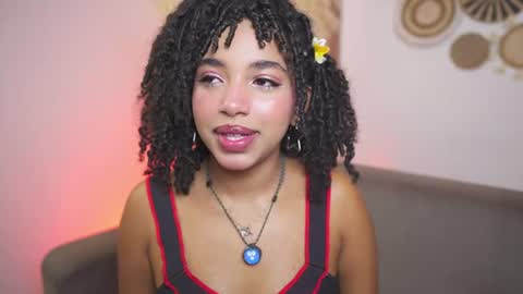 Jazmy  online show from July 20, 7:15 pm