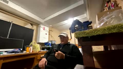 jbboy82 online show from November 9, 7:49 pm