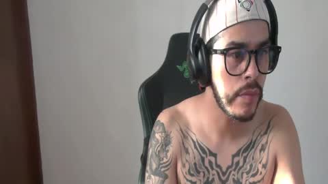 NiceD online show from April 21, 1:07 pm