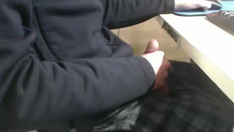 jc200000 online show from March 4, 5:56 pm