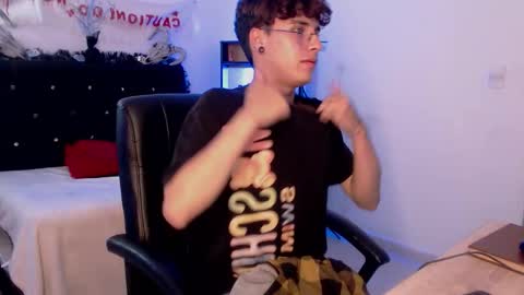 jeam_hot online show from October 30, 10:10 pm