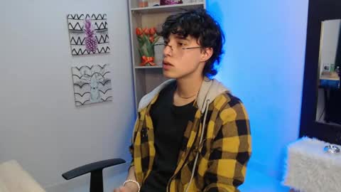 jeam_hot online show from January 22, 9:43 pm