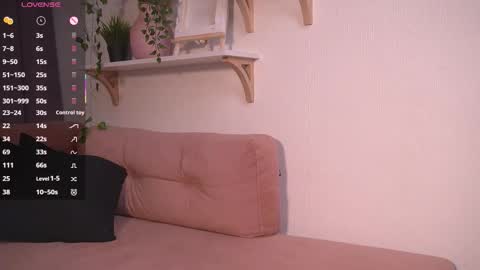 Jean online show from November 29, 9:44 pm