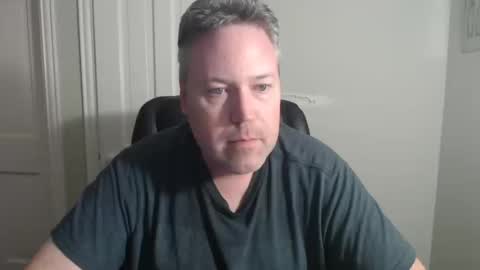 Snapshot of jeb5150 chatting on October 15, 6:38 am JE online show from October 15, 6:38 am