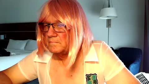 jed1958 online show from June 22, 10:28 pm