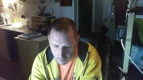 Jrme online show from February 1, 2:16 am