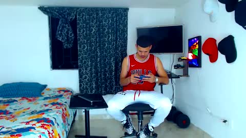 jeffer21_hot online show from February 20, 5:12 am