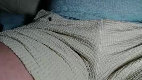 jeffersonel online show from April 12, 3:10 am