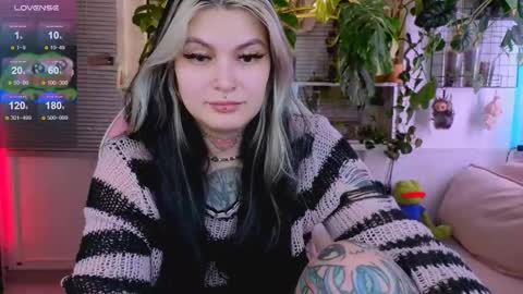 Jelya online show from December 17, 12:45 pm