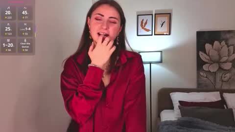 Lana online show from February 6, 3:15 pm