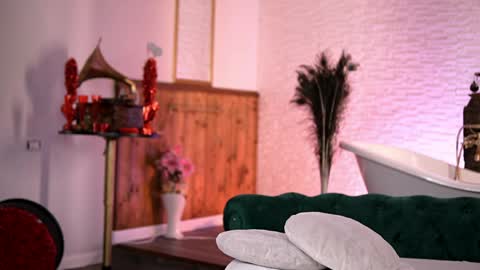 jenna_day online show from April 16, 7:08 am