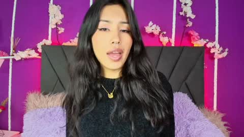 Jenner online show from December 5, 6:59 am