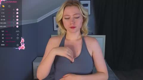 jennifer_mathis online show from September 25, 7:54 pm