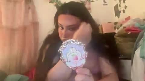 jennifer_robbie online show from June 24, 4:19 am