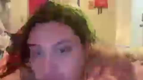 jennifer_robbie online show from July 18, 8:27 am