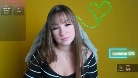 Jennifer online show from October 26, 12:17 pm