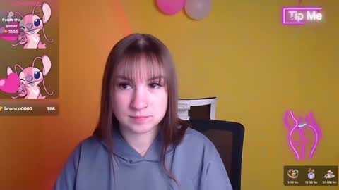 Jennifer online show from February 25, 6:47 am