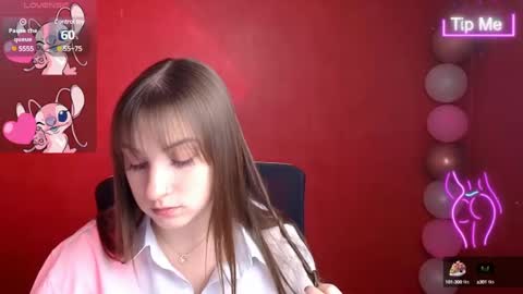 Jennifer online show from March 4, 9:40 am