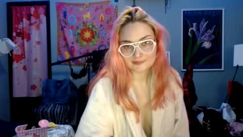 Jennifer Gwen online show from February 27, 2:25 am