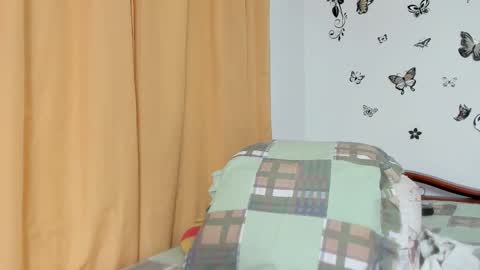 jenniferloveyou online show from December 21, 4:24 pm