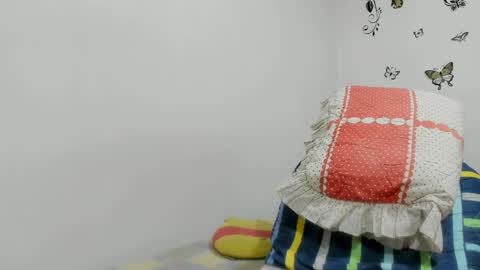 jenniferloveyou online show from April 12, 4:44 pm