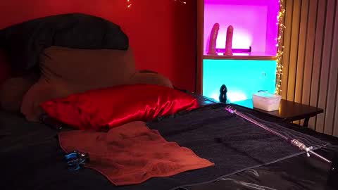 Jennifer Star online show from December 16, 10:05 pm