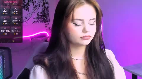 Jenni online show from December 22, 6:15 pm