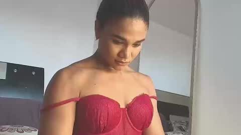 Jenn online show from January 8, 6:36 pm