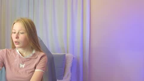 Snapshot of jenny_angelok chatting on September 11, 10:27 am Next broadcast on December 05 subject to change online show from September 11, 10:27 am