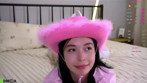 Ori online show from November 15, 5:03 pm