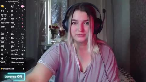 Snapshot of jenny_smitx chatting on October 22, 2:15 am jenny_smitx online show from October 22, 2:15 am