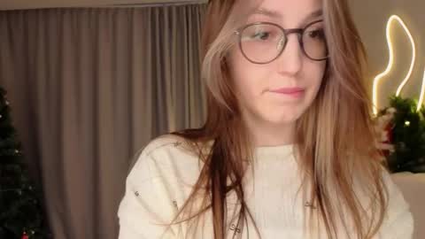 Lora online show from January 17, 4:44 am