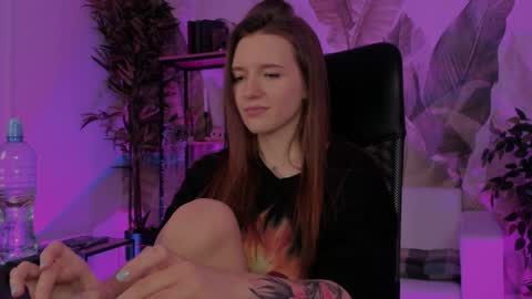 Snapshot of jennydens chatting on January 14, 1:28 pm Jenny NO Nude online show from January 14, 1:28 pm