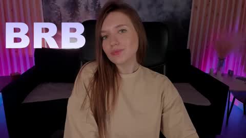 Snapshot of jennydens chatting on February 11, 5:05 am Jenny NO Nude online show from February 11, 5:05 am