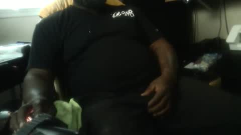 jeremiah0827 online show from April 19, 9:17 pm