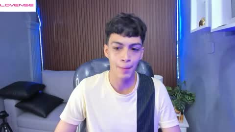  JEREMIAS  online show from April 27, 12:57 pm