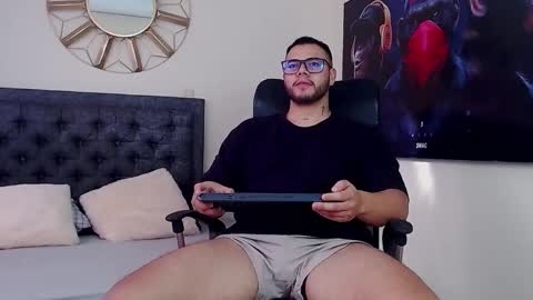 jeremy_blessd1 online show from February 18, 8:58 pm