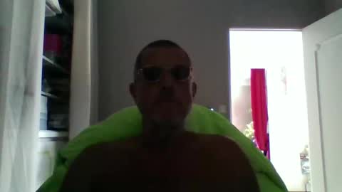 jerflor online show from September 19, 3:16 pm