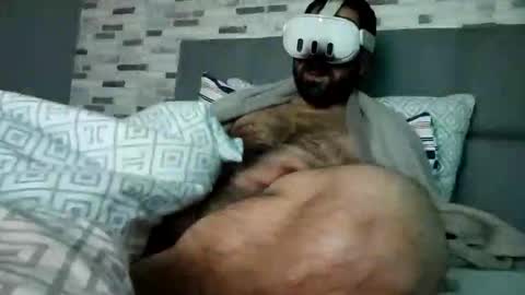 jerkbulll online show from November 17, 5:37 pm