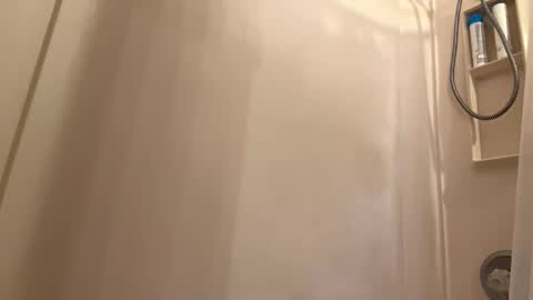 jerrysauce online show from October 26, 10:49 am