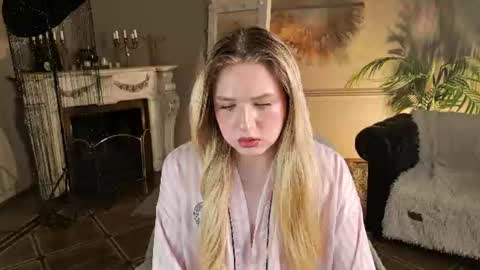 jes_solar online show from June 12, 2:54 am