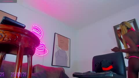 Snapshot of jesica_sanchez chatting on February 26, 12:41 am jesica_sanchez online show from February 26, 12:41 am