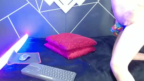 sofi online show from February 10, 8:53 am