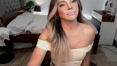 Snapshot of jesie_hot69 chatting on September 11, 11:33 am jesie_hot69 online show from September 11, 11:33 am