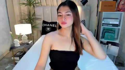 Jess online show from July 1, 10:29 pm