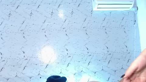 Snapshot of jessdant_luv chatting on October 5, 5:49 am Hello we are Jesse and Dante. online show from October 5, 5:49 am
