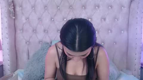 Jessica  online show from November 26, 6:37 pm