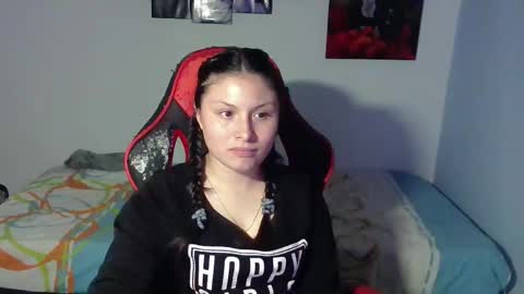 Jessica gomez online show from December 1, 11:25 pm